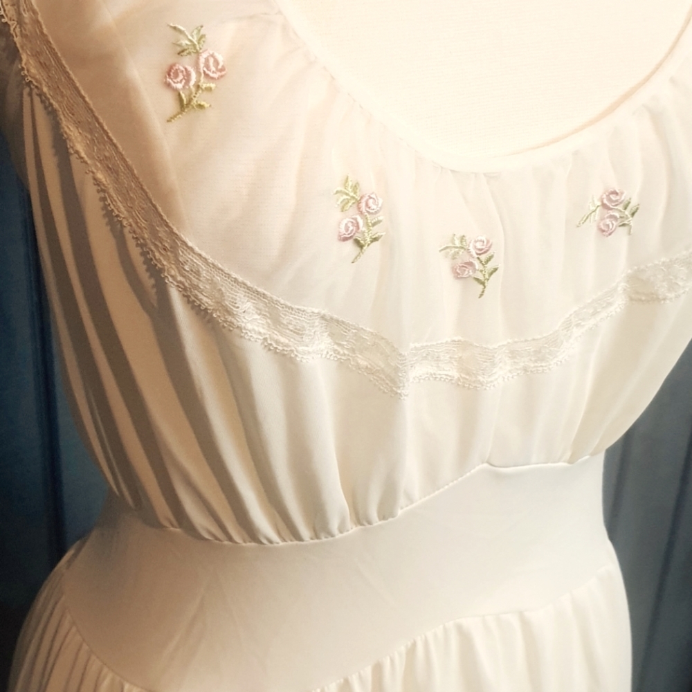 Vintage 80's Negligee Peignoir Sheer Chiffon Nightgown Petit Point White Wedding